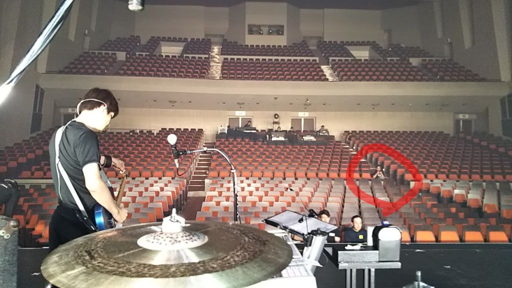 神奈川県民ホール 座席表と見え方ライブ基地