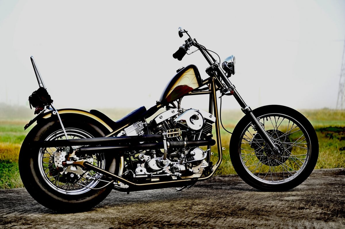 チョッパー入荷!!名古屋 ハーレー 修理 カスタム 中古車 ショップ 愛知