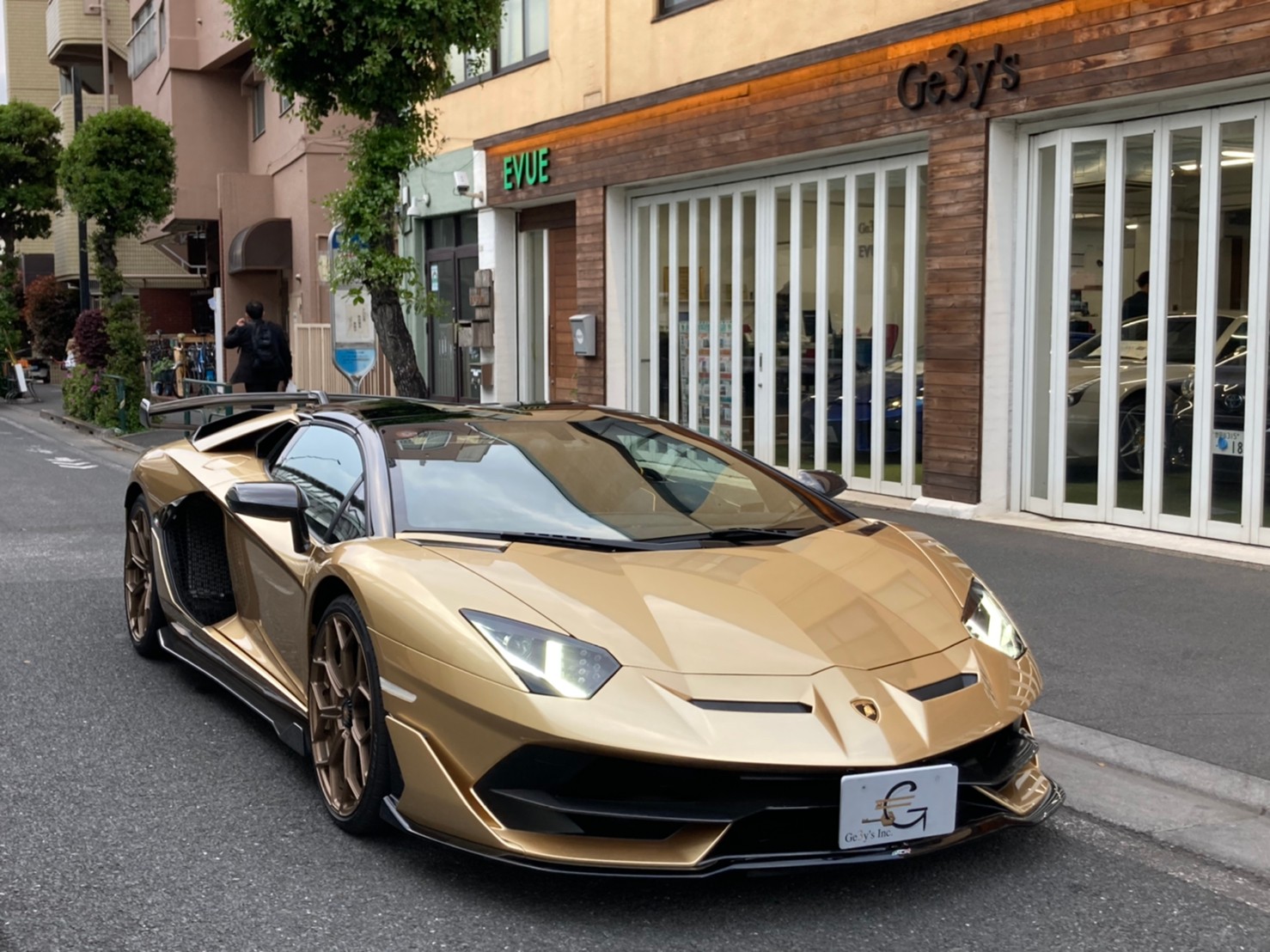 WONDA イエローミニカー ランボルギーニミウラ LV ランボルギーニ ミウラ S 金LV Lamborghini Miura S