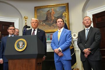 ファイル:Gretchen Whitmer MOFA Taiwan 20230913.jpg - Wikipedia