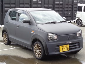 広がる「マットカラー」 クルマのボディやホイールに艶消し色 「ご理解ある方」向け？乗りものニュース