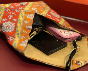 伝統工芸品 能登上布 数寄屋袋 ベージュ 1個能登上布振興協議会 石川県 中能登町 27al3005-a袋 小物入れ 茶道具 -石川県中能登町ふるさとチョイス - ふるさと納税サイト