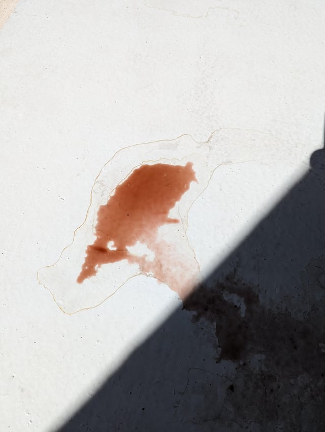 色に基づいて自動車の液漏れを識別する方法 - jb tools inc