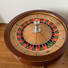 家庭用から店舗用までビリヤード台の輸入・販売・設置オリジナルテーブル作成オルハウゼンディーラータクマ工業 » カジノ用品