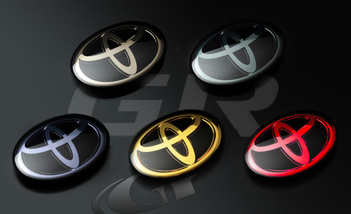 エンブレムの並び方を すぐに修正してくれましたね お休みだったのにありがとう！ これでOKです トヨタ社内の担当者が 僕のインスタを見てくれていてよかった やっぱり センチュリーはセンターがいい Thanks for fixing the emblem lineup soquickly! Now it's perfect