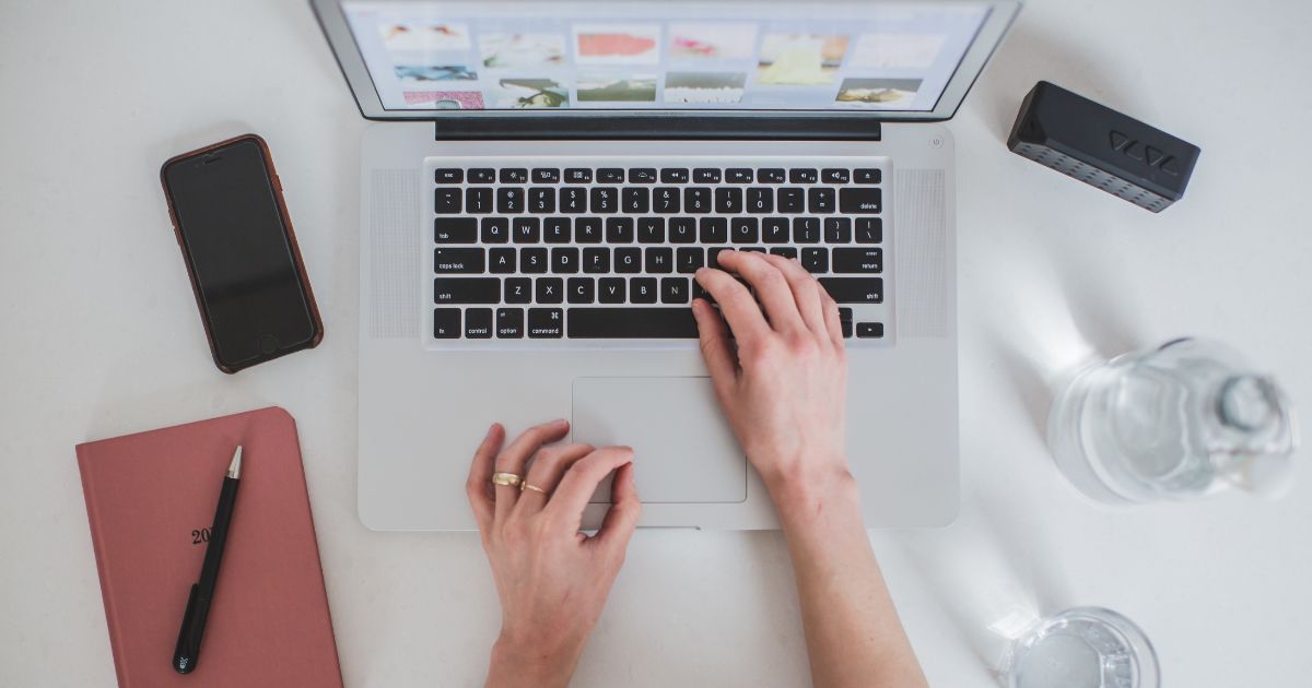 初めての相手に送るビジネスメール適切な挨拶の書き方とマナー 例文あり エンバーポイント株式会社