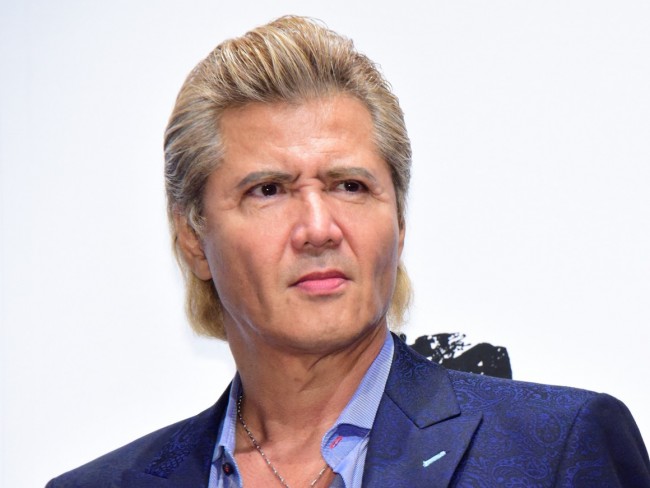 🌳 イケメン銀行員にパーマかけたら 更にイケメンでぐぃ🥂でしゅ💘じなんスパイファミリー🥜