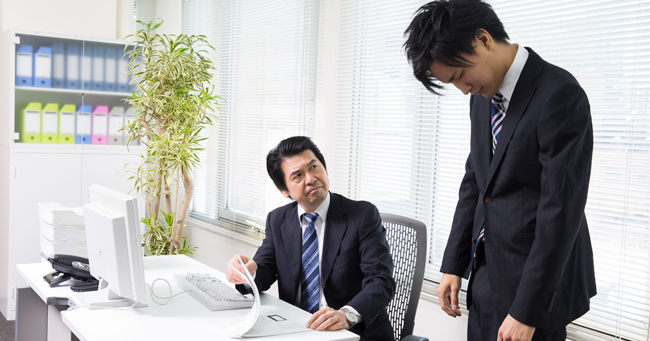 マネジメントができない上司の特徴&対処法をご紹介チームワークアプリRECOG