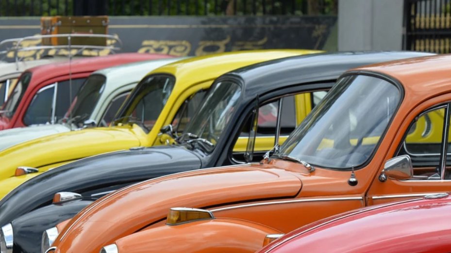 車のフロントガラスにワイパーのスジがつくのはなぜ？対処法も解説カーケアセンタ