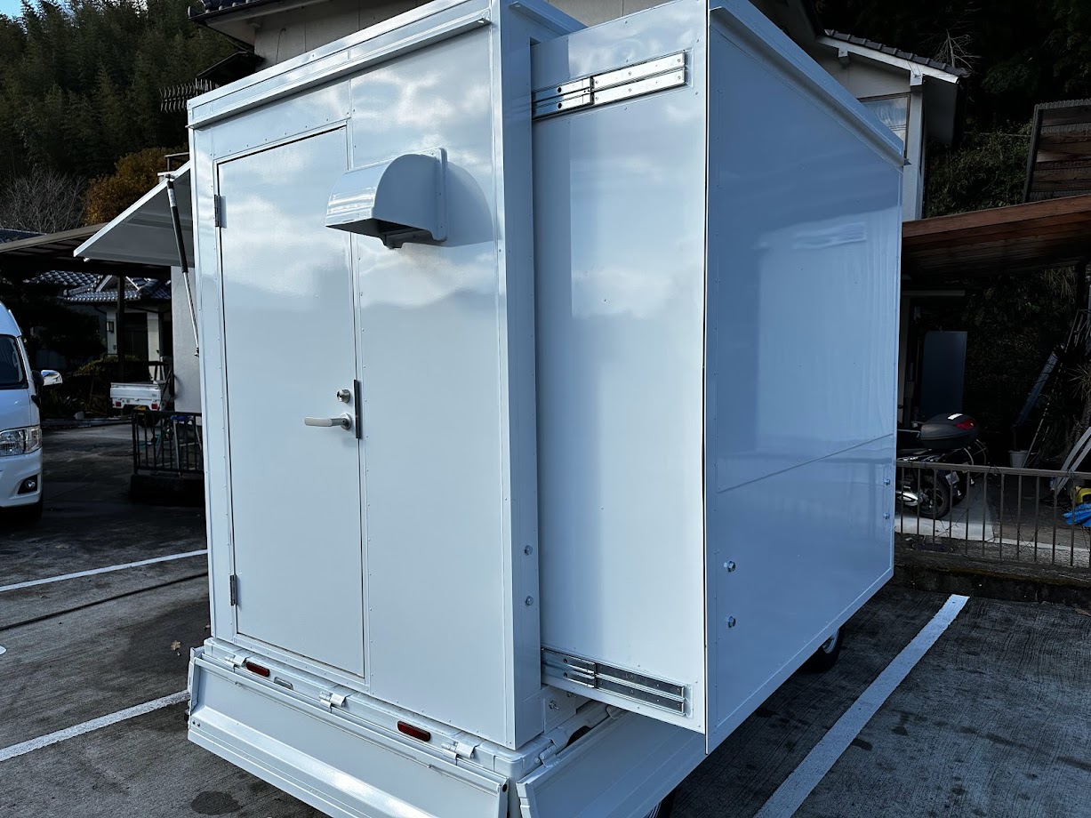 移動販売車製作の眞空カンパニーの料金などについて