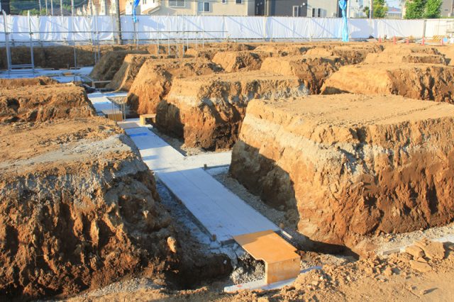 集合住宅の下水道引き込み工事ハウスメーカーより必ず安い３種の工事専門店「えらぼうね」えらぼうね