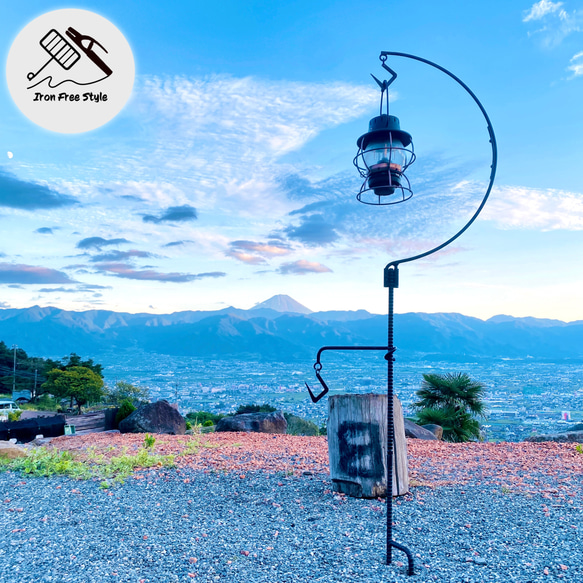 格安自作 ランタンポール パイルドライバー式: DEBUSキャンプ ゆるゆる自作キャンパー