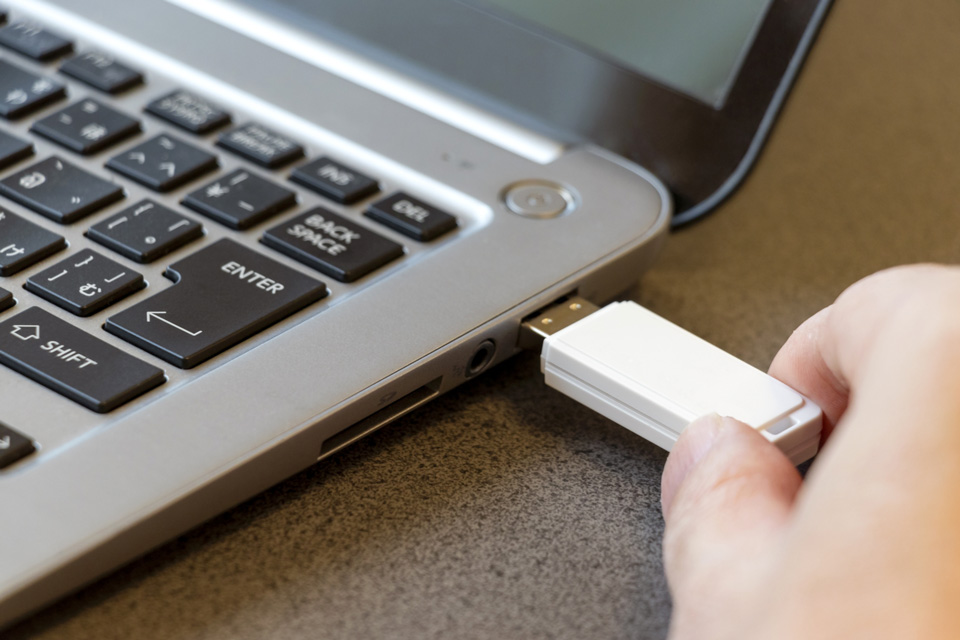 Windows10ユーザーのバックアップ方法 - 日本パソコンインストラクター養成協会