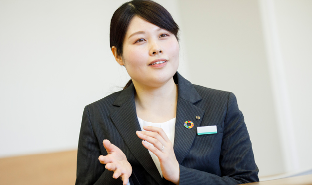 銀行員だった女性。資格取得で大転身→3年後、現在のまさかの姿に「才能豊か」「今を生きててカッコイイ」 ほ・とせなNEWS- Yahoo!ニュース