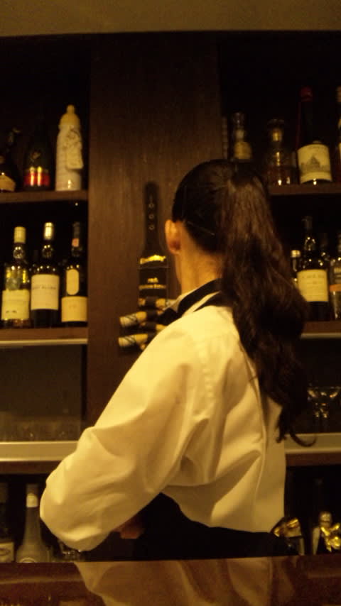 永久保存版 居酒屋とバーの違いって何？ バー初心者の疑問に現役バーテンダーが答えます＜飲酒時、会計時 編＞&BAR