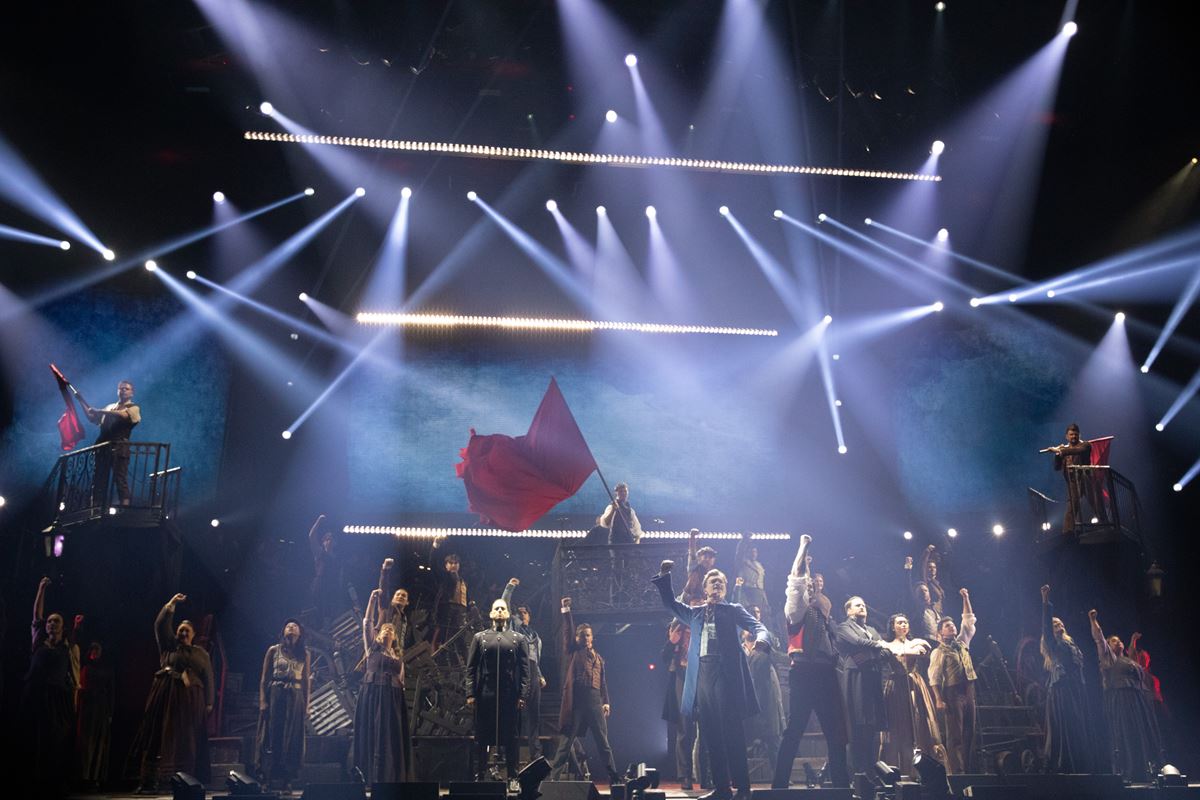 東急シアターオーブ-客席からの見え方-ak