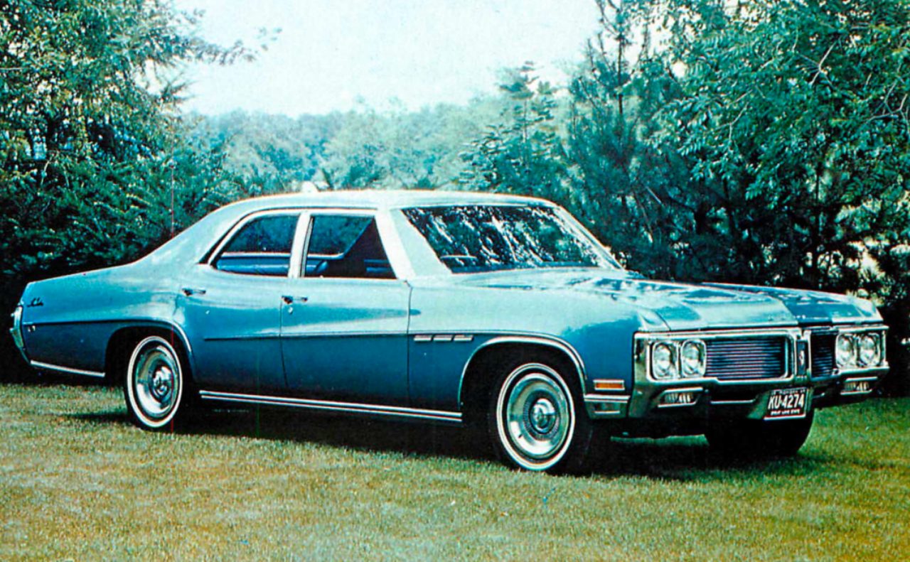 054 93年型ビュイック・ロードマスター・エステート・ワゴンACARS