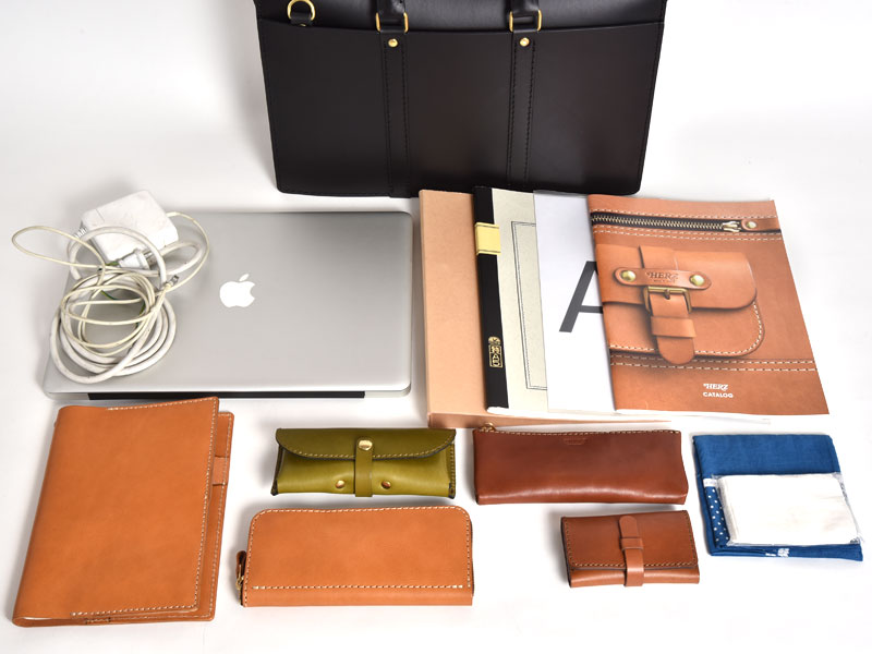 楽天市場 仕切り たくさん ビジネスバッグ・ブリーフケースレディースバッグ :バッグ<バッグ・小物・ブランド雑貨の通販