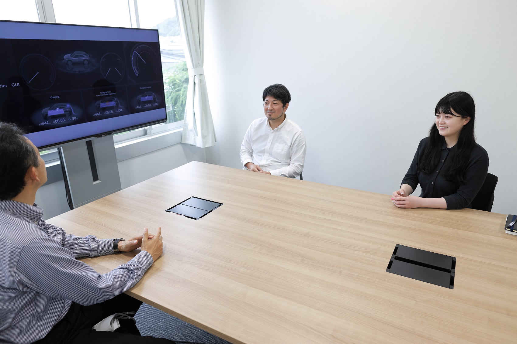 デザイン学科卒業生がエクステリアデザインをメイン担当した車が「第45回東京モーターショー2017」に出展アーカイブ一覧静岡文化芸術大学デジタルアーカイブ