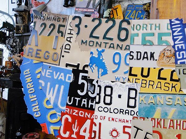 新しいデザインのアメリカサイズの柔らかいシリコン製の黒いナンバープレートフレーム、アメリカ市場向け - 中国 ライセンスプレートホルダ、米国ライセンス プレートフレーム、米国ライセンスプレートフレーム USA 、米国ライセンスプレートホルダ、シリコンナンバー