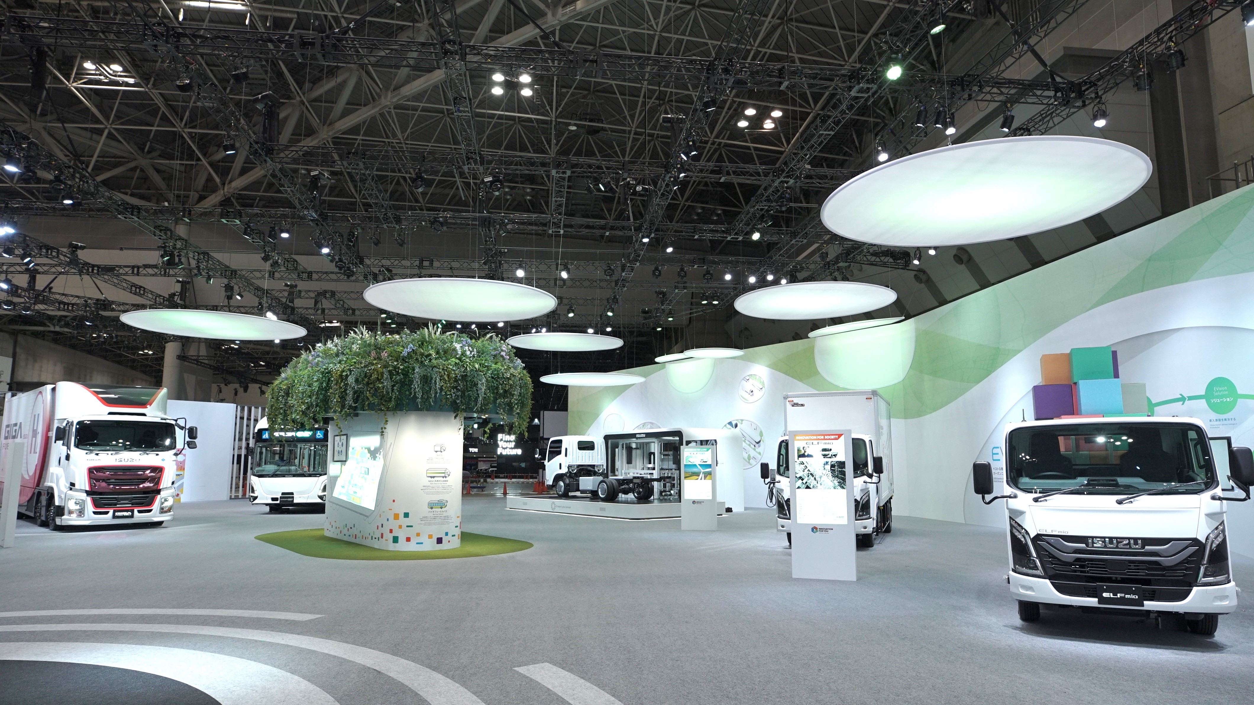 求人案内株式会社 Logic Works