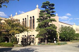 大阪大学お嬢様部」メタバースに降臨 高貴な振る舞いの手ほどき受けてみた: J-CAST