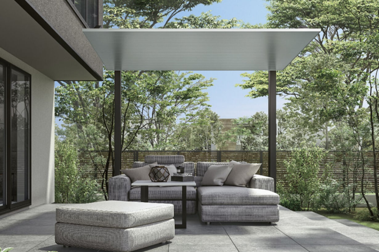 代替品はテラス屋根。お住まいとカーポートをぴったりつなぐ方法 - エクステリアのある暮らしブログ