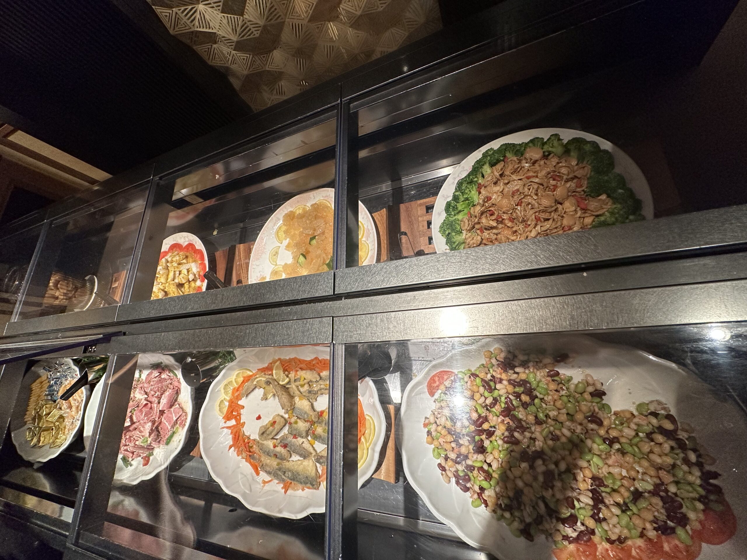 ホカンス②ラウンジ編 グランドプリンスホテル高輪半世紀 ARMY 兼 中間管理職みたいな立場 兼 母親 兼 猫好きのブログ