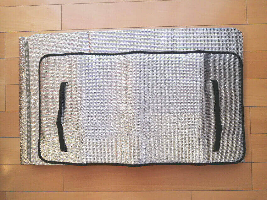 ダイソー「エアコン室外機カバー」レビュー。被せるだけで汚れを防ぐ収納カバー – 日常グラフィティ