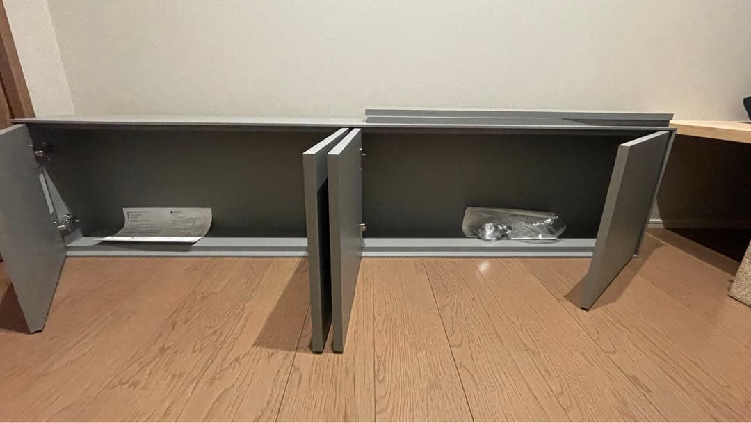 素敵な施工事例のご紹介です✨ ====================== 既製品と造作を うまく組み合わせたTVボードです。ピッタラのテレビボードタイプは、 メッシュ扉で赤外線にも対応しており、 デザイン性と機能性を両立しています。 ======================使用商品テレビ