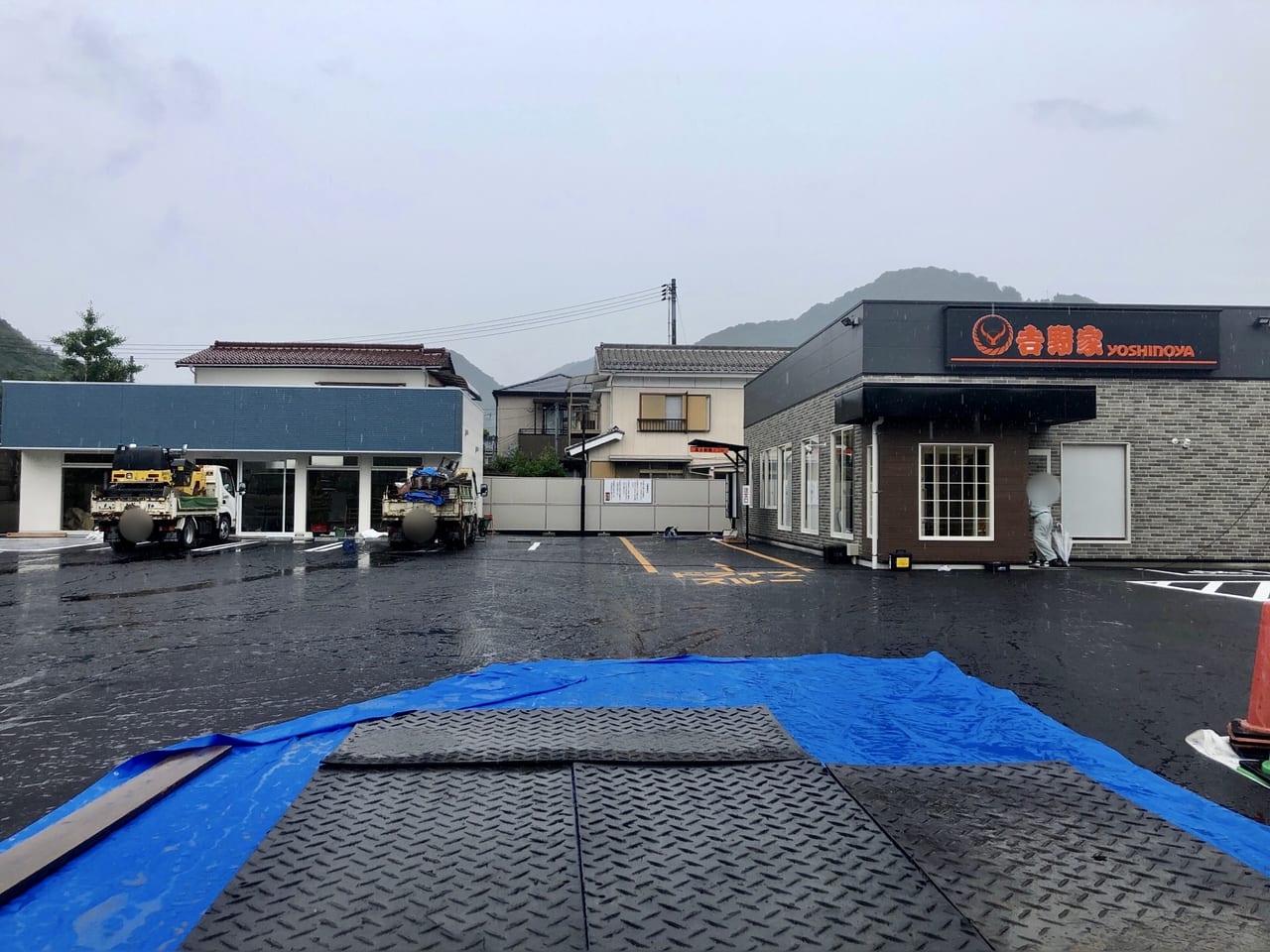開店 24時間営業になって帰ってきた！立川駅北口にある『吉野家 立川駅北口店』が本日 12 27 オープン。さっそく朝牛丼してみたいいね！立川