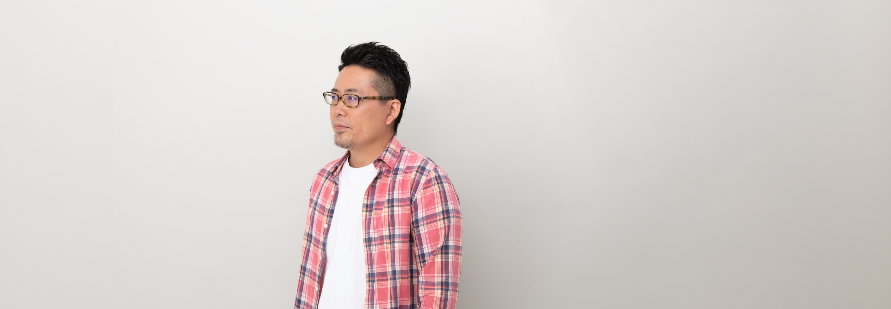 椅子づくり百年物語」O M 出版 宮本茂紀著より 未来に胸を張れる仕事を迎賓館の椅子