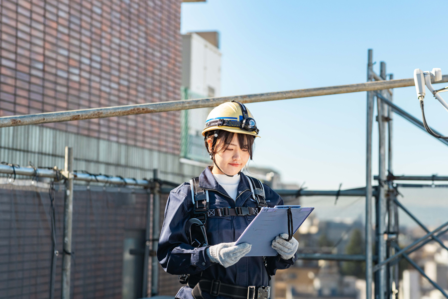 女性でも現場監督として活躍できる?働くメリットや必要なスキルを解説 - キャリアアップステージ