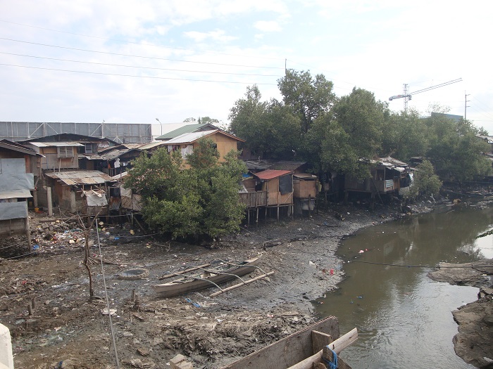 フィリピンのスラム街で火災、住民4000人に影響 写真17枚 国際ニュース：AFPBB News