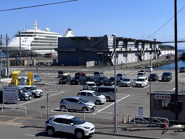 コイン駐車場事業 事業内容三菱地所パークス株式会社人と社会の、美しい流れを創造します