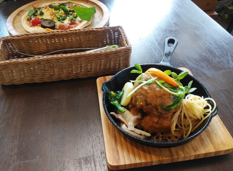 福岡オフィス周辺のランチスポットを紹介！ソースクリエイトで働こう！～会社紹介～