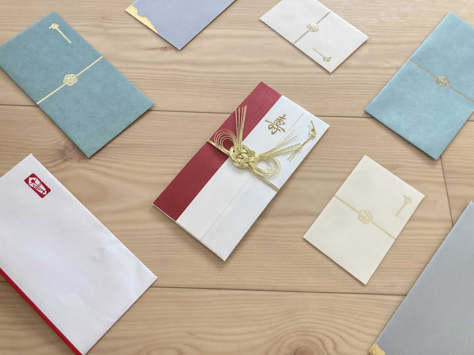 セリアのお年玉袋2025年版！巳年＆通年販売ポチ袋 - 得ナビ.jp