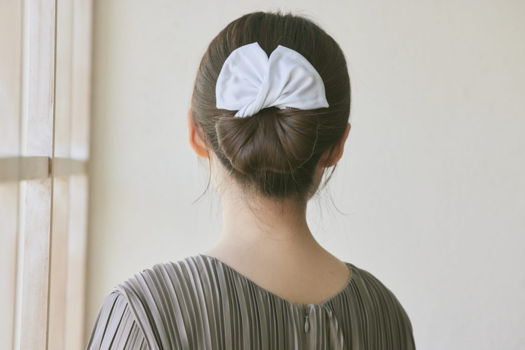 バンスクリップ×ロングが相性抜群！オシャレな9つの使い方美的.com