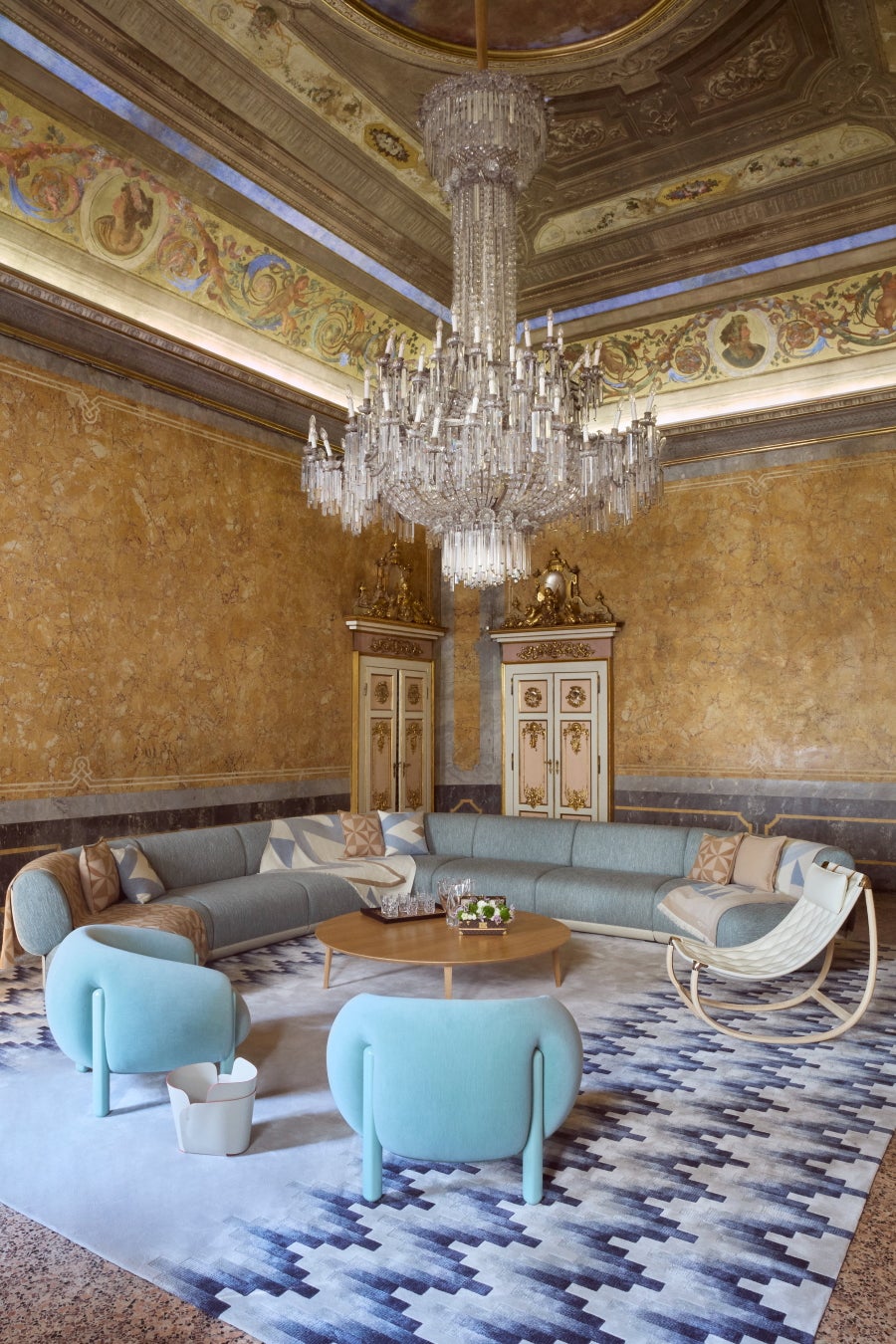 ルイ・ヴィトン 六本木ヒルズ店に「旅」空間 限定家具などHIGHSNOBIETY.JP ハイスノバイエティ