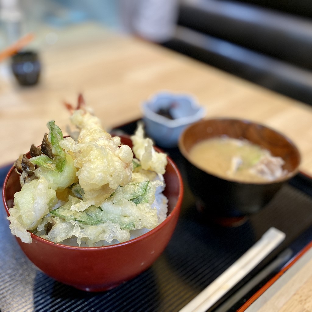 酒処やまね（地図/写真/西麻布/居酒屋） - 楽天ぐるなび