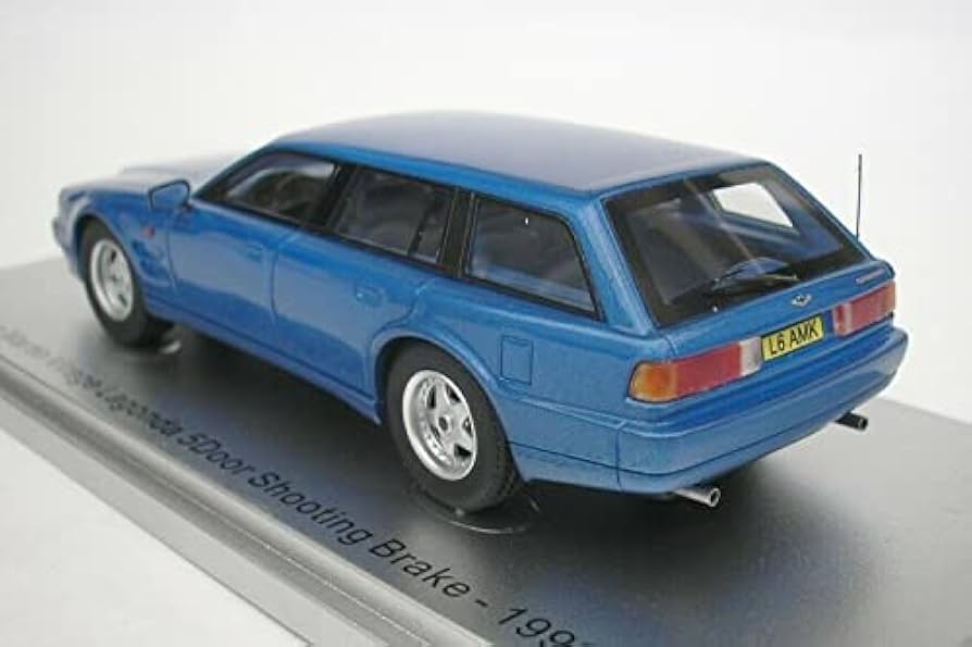 なぜかつてのアストンマーティンは、4000万円超もしたのか？GQ JAPAN