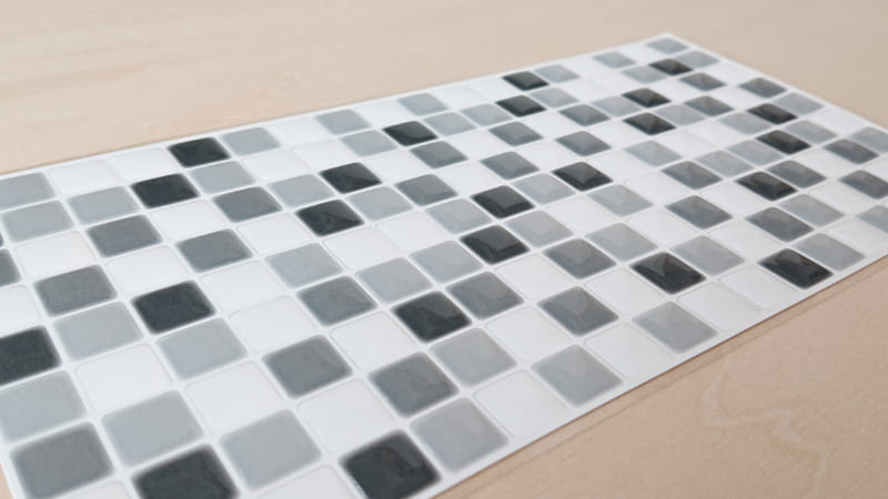 セリア手書き風ガラスタイルオーナメント2枚組み