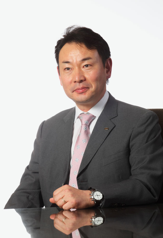 川崎運送株式会社一般貨物運送と倉庫業を専門とする総合物流会社