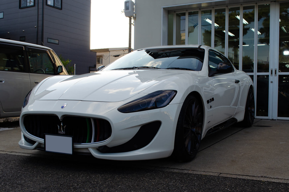 2024年版 プロが本気で選んだ種類別おすすめカーフィルム12選