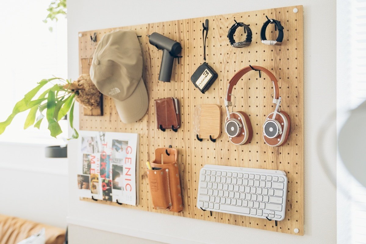 100均収納 ダイソーの有孔ボード「デザインボード」が見せる収納におすすめ