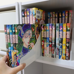 本の収納は無印のダンボールボックスに。掃除しやすく視界すっきり。 : ミニマリスト日和 Powered by ライブドアブログ