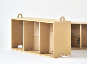 ダンボールで3段ボックス棚を作ってみました