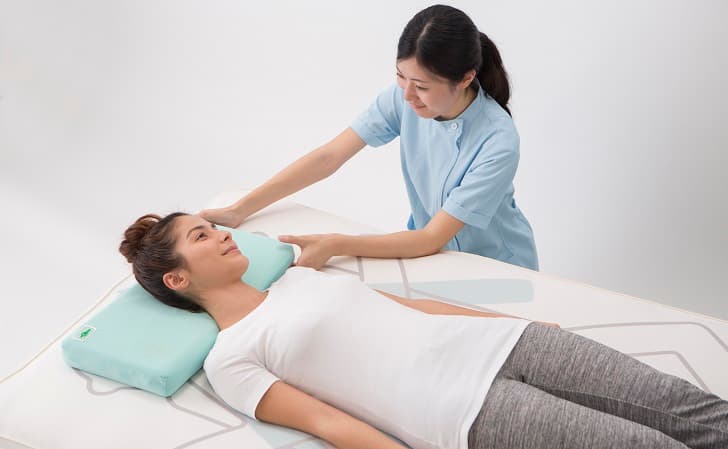 会社のイスで寝る方法、全部試す1 3:: デイリーポータルZ