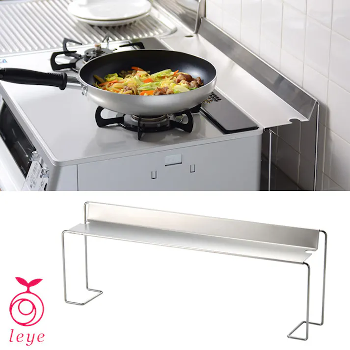 楽天市場8月1日はP最大10倍祭レビュー特典付 排気口カバー＆コンロ奥ラック ステンレス 幅60〜76cmコンロ対応 燕三条製 コンロ奥カバースライド式 伸縮式 収納ラック 排気口カバー 日本製 : 雑貨ショップドットコム