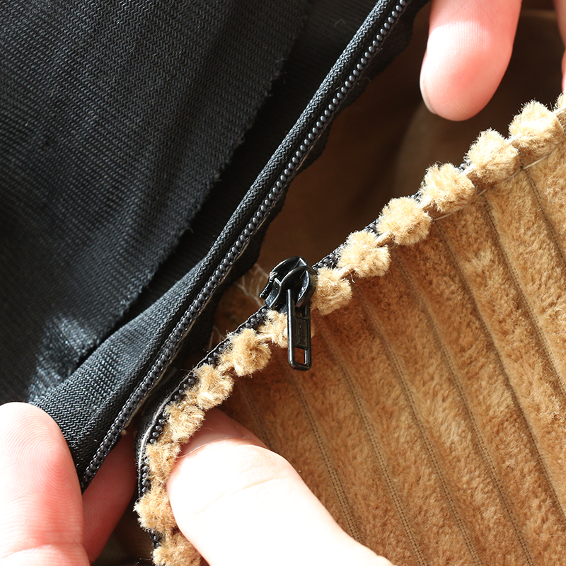 ファスナーの直し方は？ファスナーが壊れたときの対処法を原因別に解説！オリジナルTシャツならエドバン